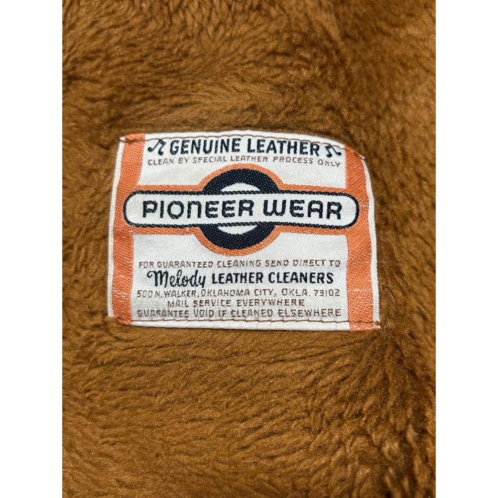 Vintage Pioneer Wear Mens Brown Leather/Sherpa Lined Vest Western Cowboy Size 42 - Picture 12 of 15